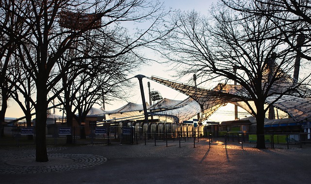 功的女子足 功的女子足